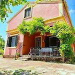 Holiday home A Sense Of Calm & Relaxation Velonades (Corfu)